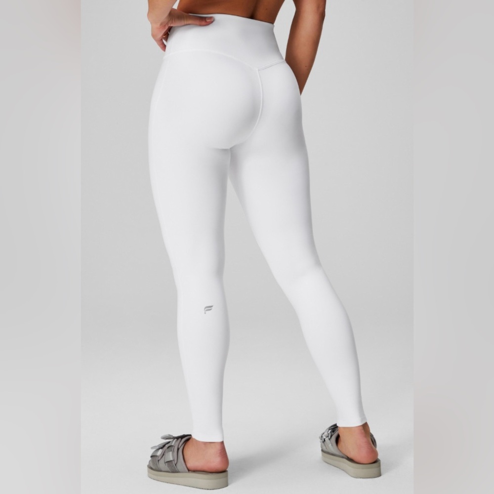 NWT Fabletics Anywhere Motion365+ High-Waisted Legging